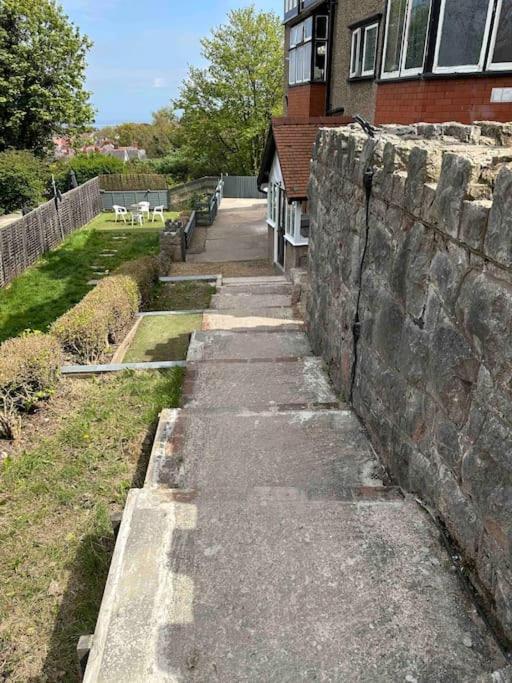 Netherby Grange Garden Apartment With Sea Views Rhos-on-Sea Exterior photo